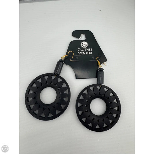 Earrings Dangle/drop By Clothes Mentor