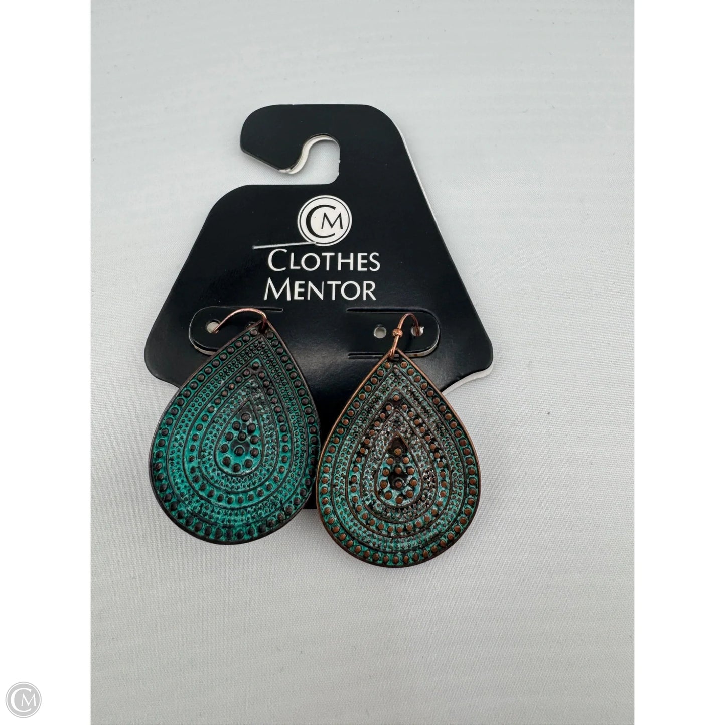 Earrings Dangle/drop By Clothes Mentor