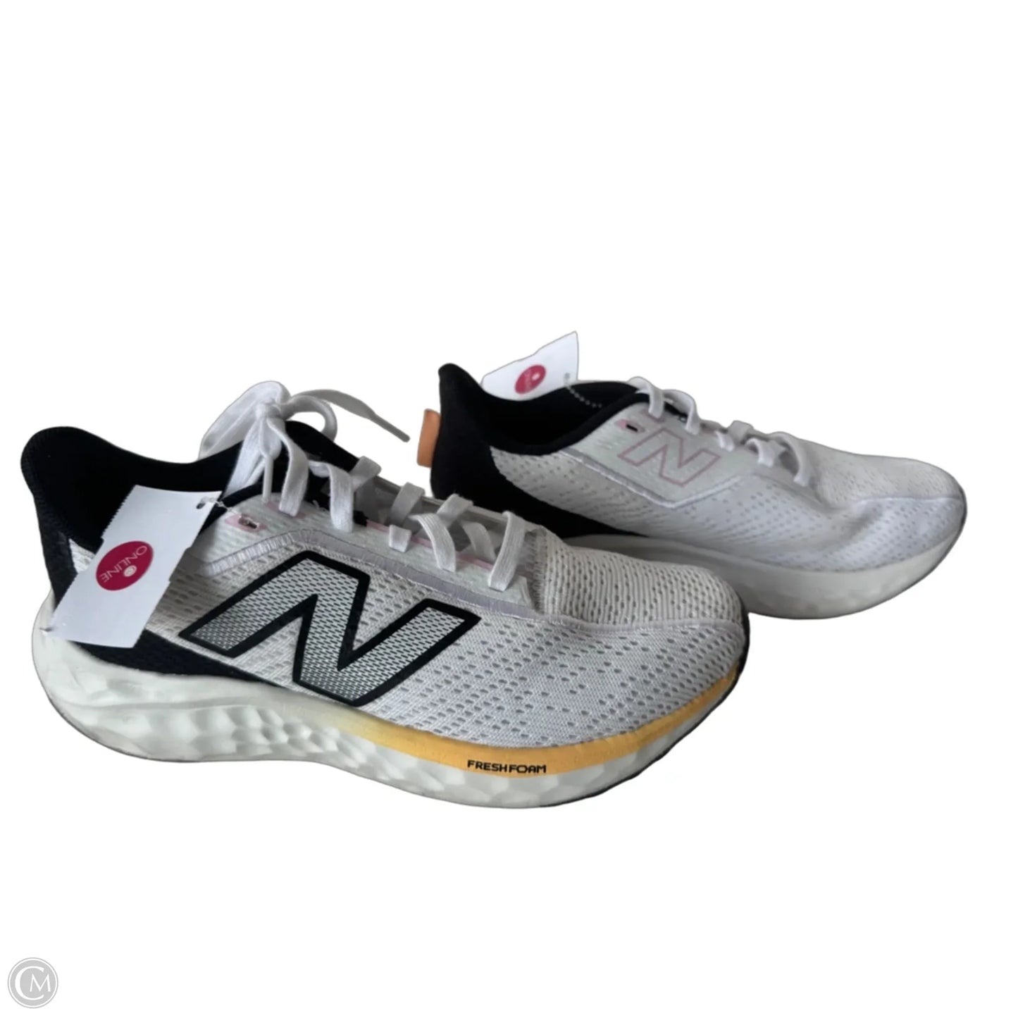 Shoes Athletic By New Balance In White, Size: 7