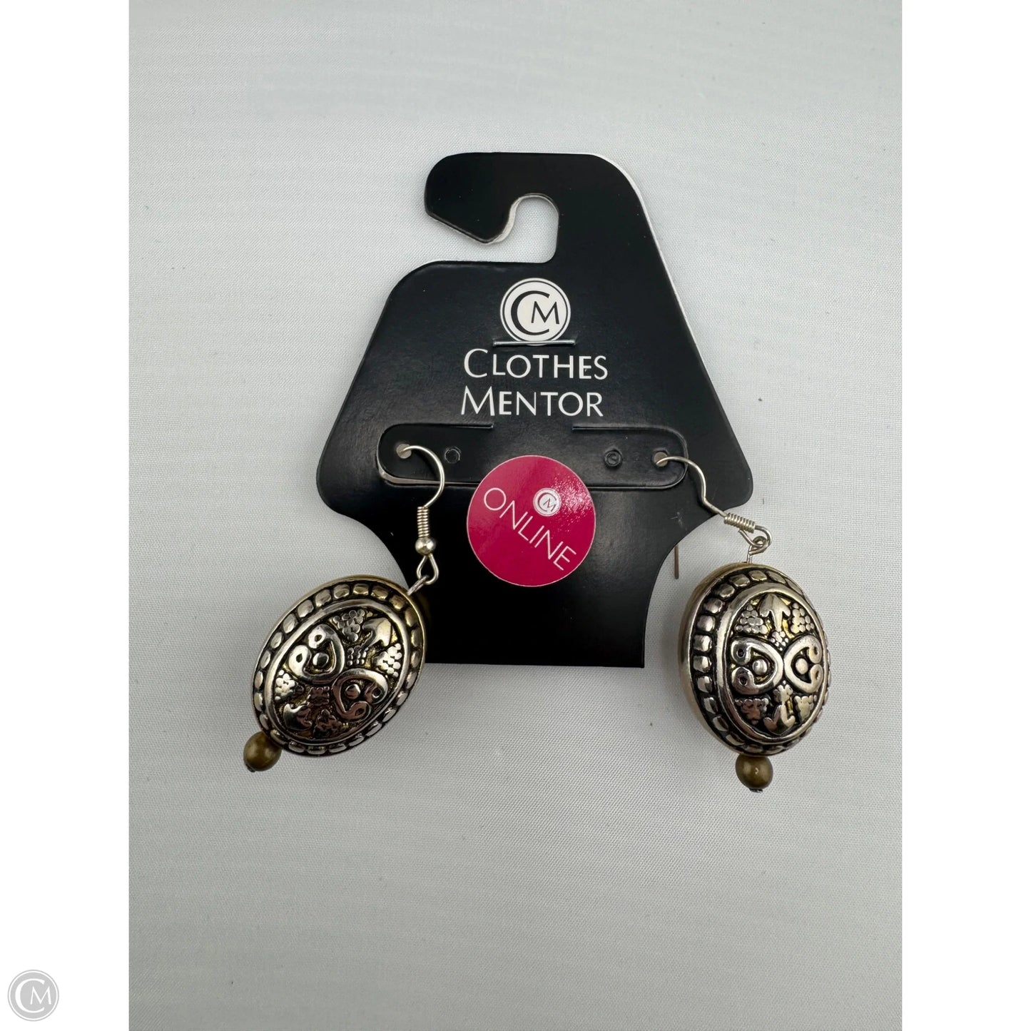 Earrings Dangle/drop By Clothes Mentor