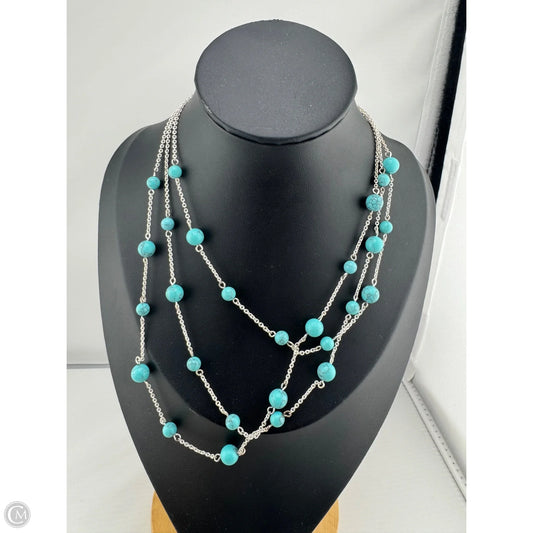 Necklace Layered By Clothes Mentor