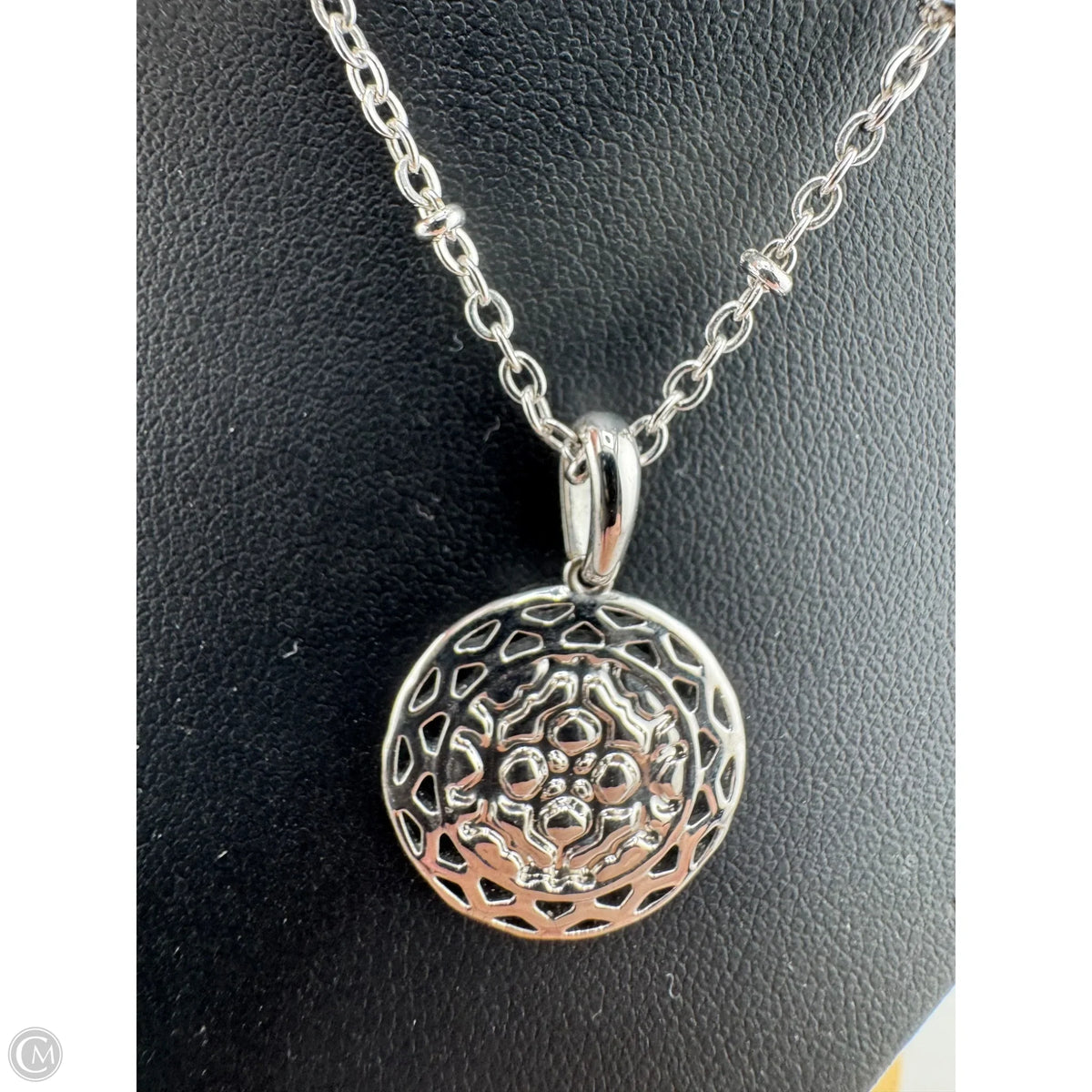 Necklace Designer By Kendra Scott
