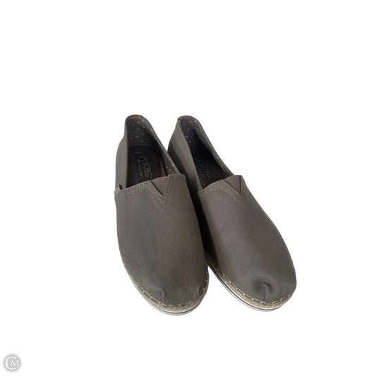 Shoes Flats By Bobs In Taupe, Size: 8.5