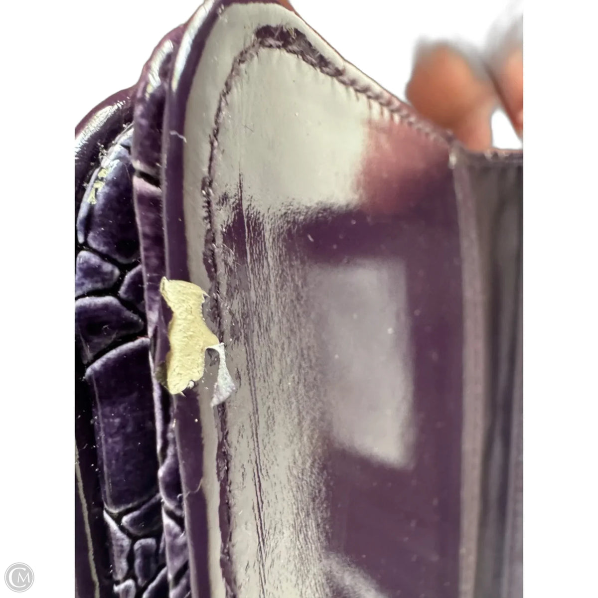 Makeup Bag By Clothes Mentor, Size: Medium