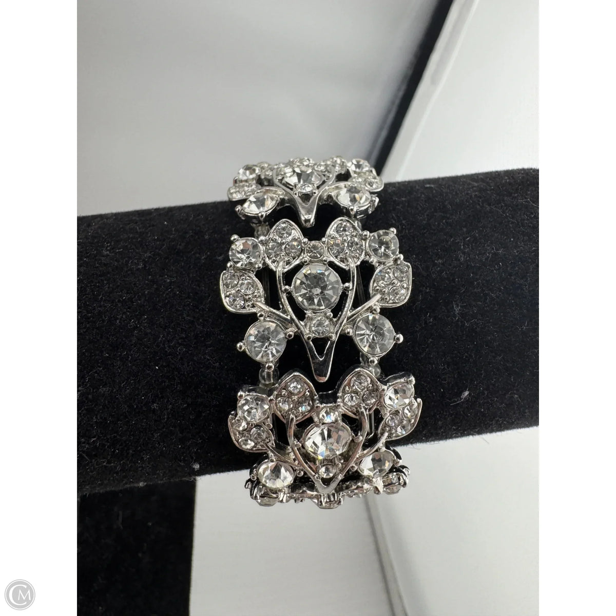 Bracelet Bangle By Clothes Mentor
