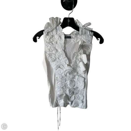 Blouse Sleeveless By Clothes Mentor In White, Size: M