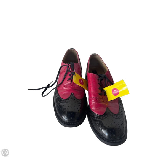 Shoes Flats By Steve Madden In Black & Pink, Size: 9.5