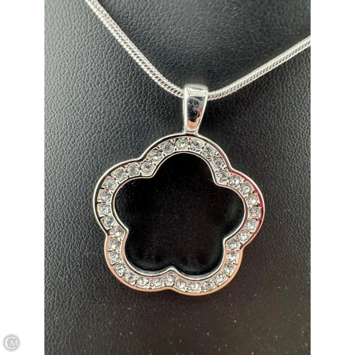 Necklace Pendant By Clothes Mentor