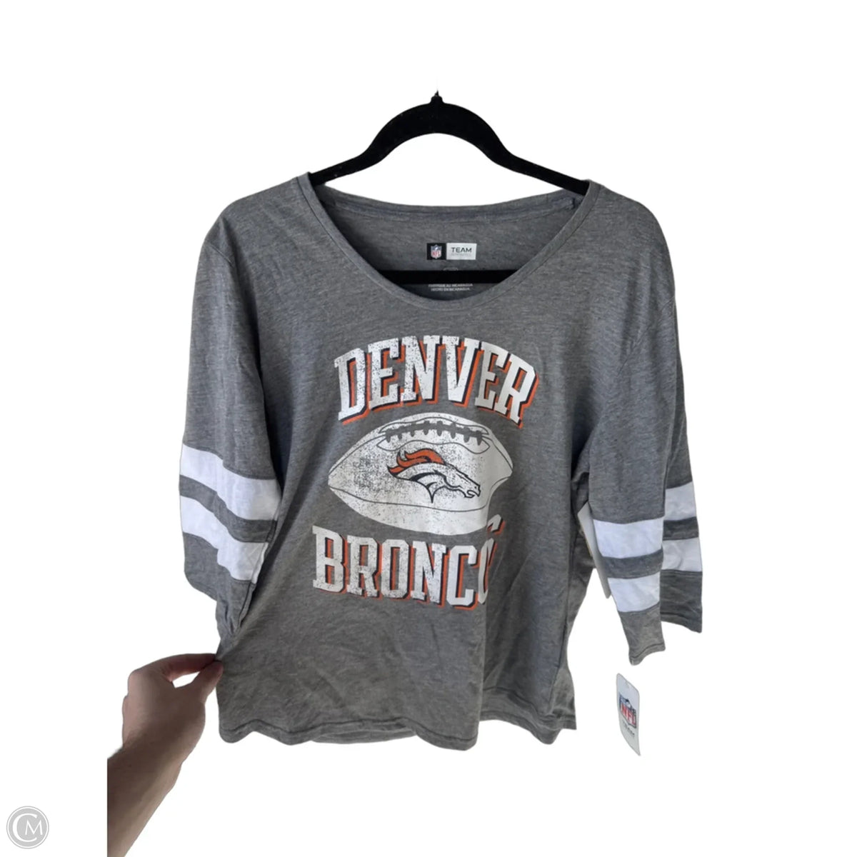 Top 3/4 Sleeve Basic By Nfl In Grey & White, Size: L
