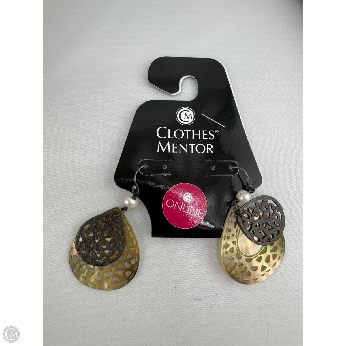 Earrings Dangle/drop By Clothes Mentor