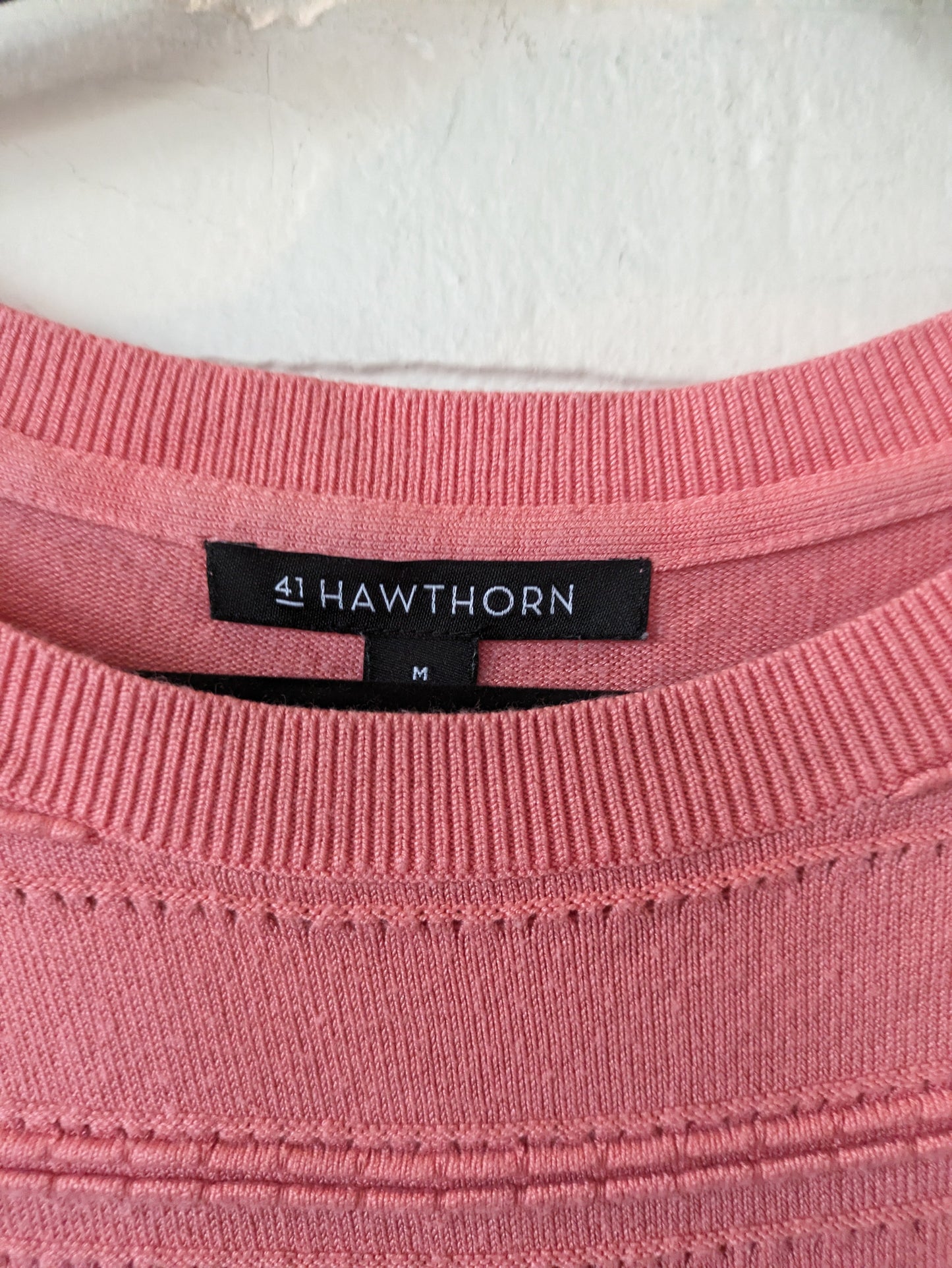 Sweater By Hawthorn  Size: M