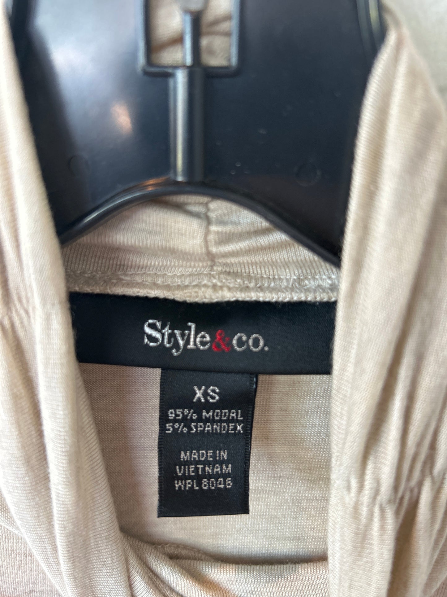 Top Long Sleeve By Style And Company In Tan, Size: Xs