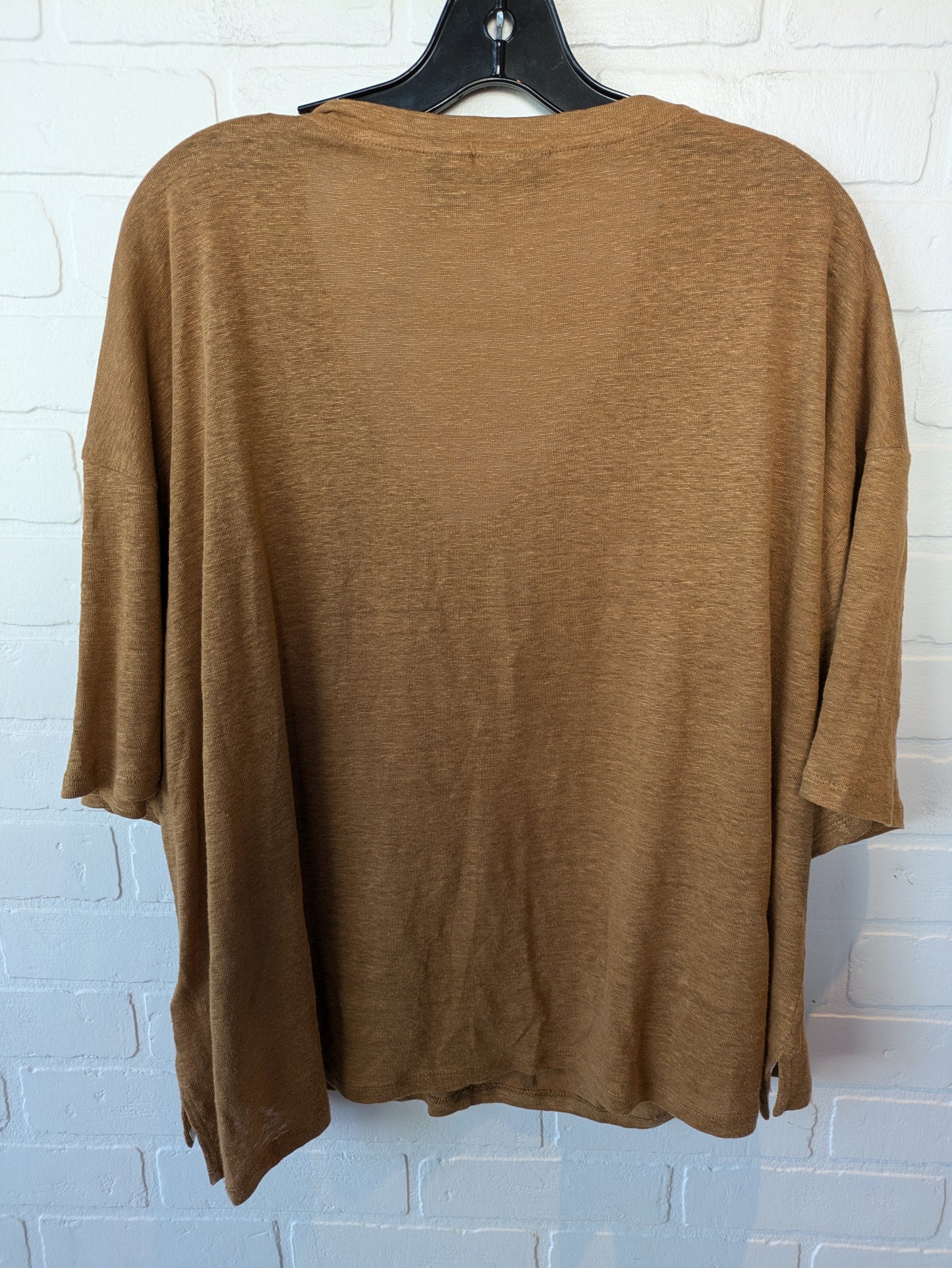 Top Short Sleeve Basic By Tahari In Brown, Size: Xl