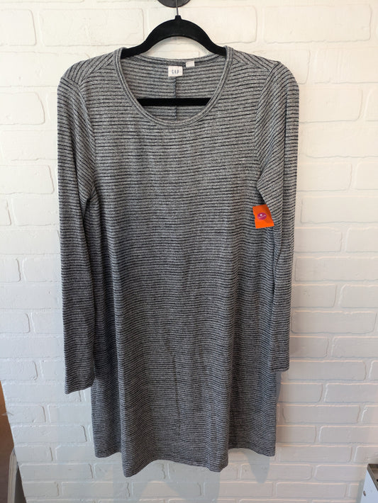 Dress Casual Short By Gap In Grey, Size: S