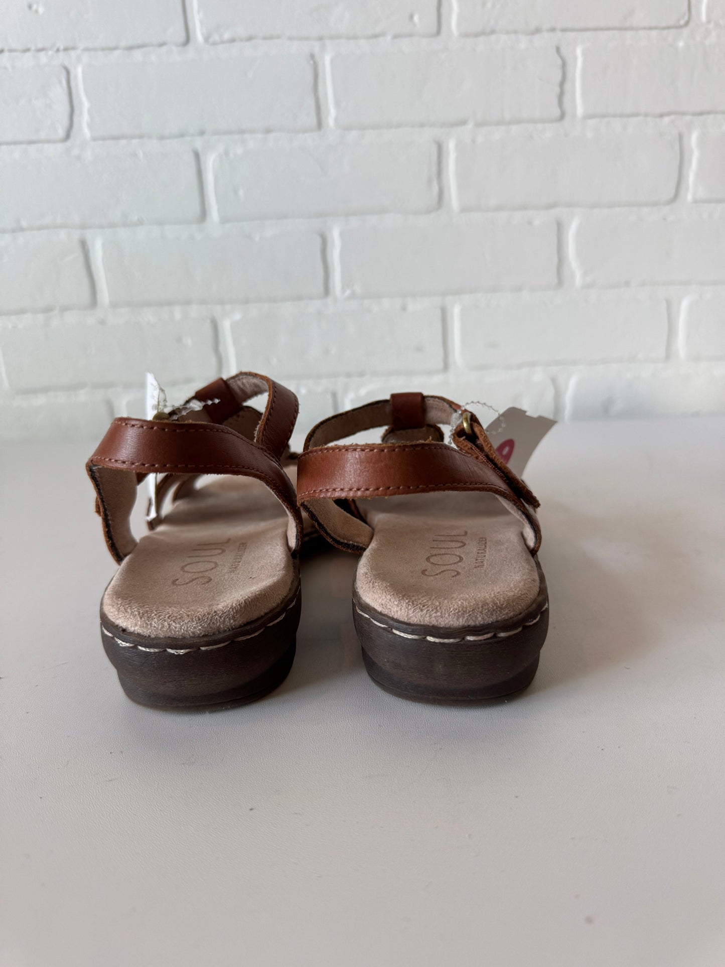 Sandals Flats By Naturalizer In Brown, Size: 6.5