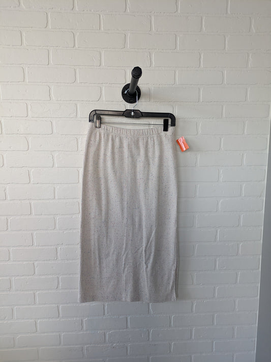 Skirt Midi By Lou And Grey  Size: 4