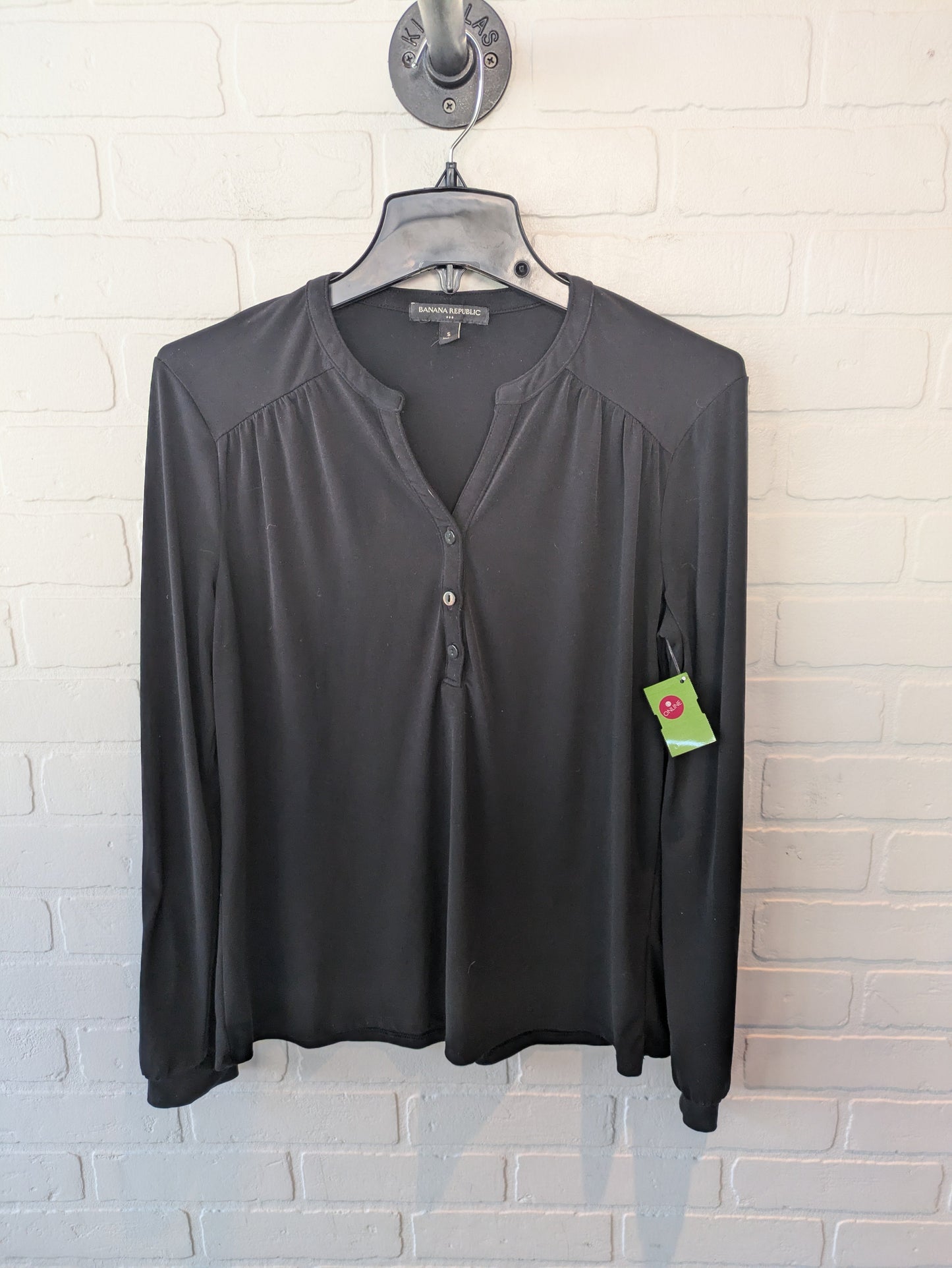 Top Long Sleeve By Banana Republic In Black, Size: S