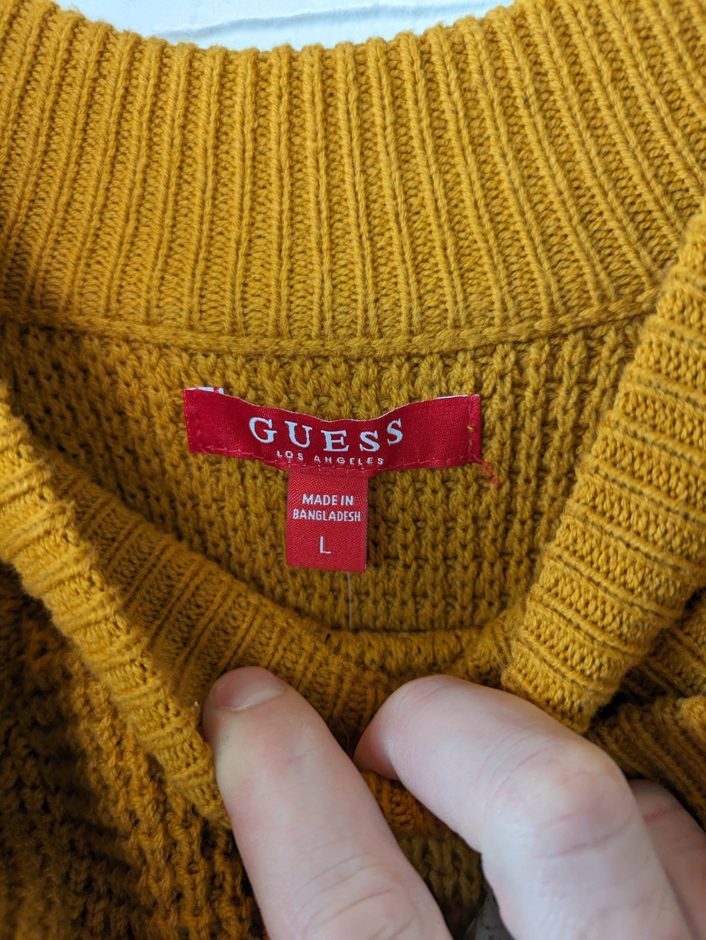 Sweater By Guess  Size: L