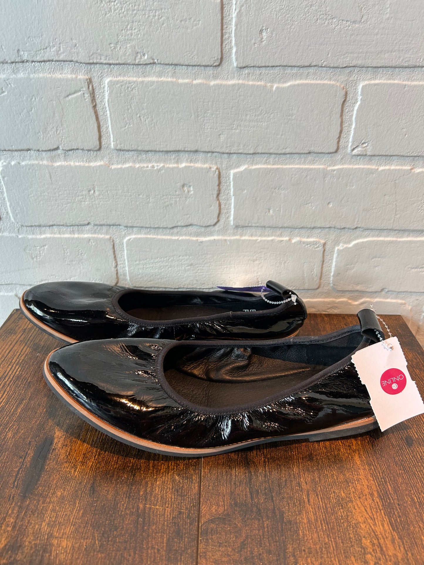 Shoes Flats By Eileen Fisher  Size: 8.5