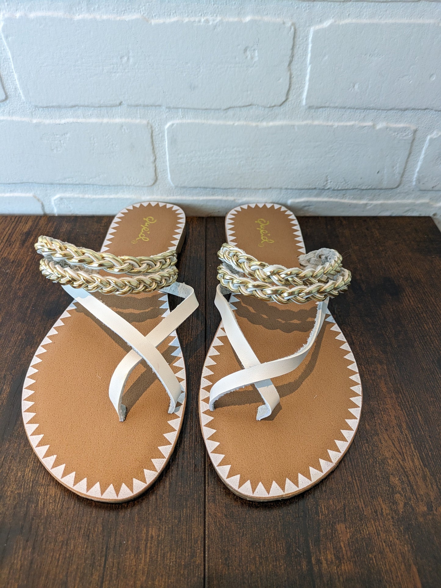 White Sandals Flip Flops Qupid, Size 7