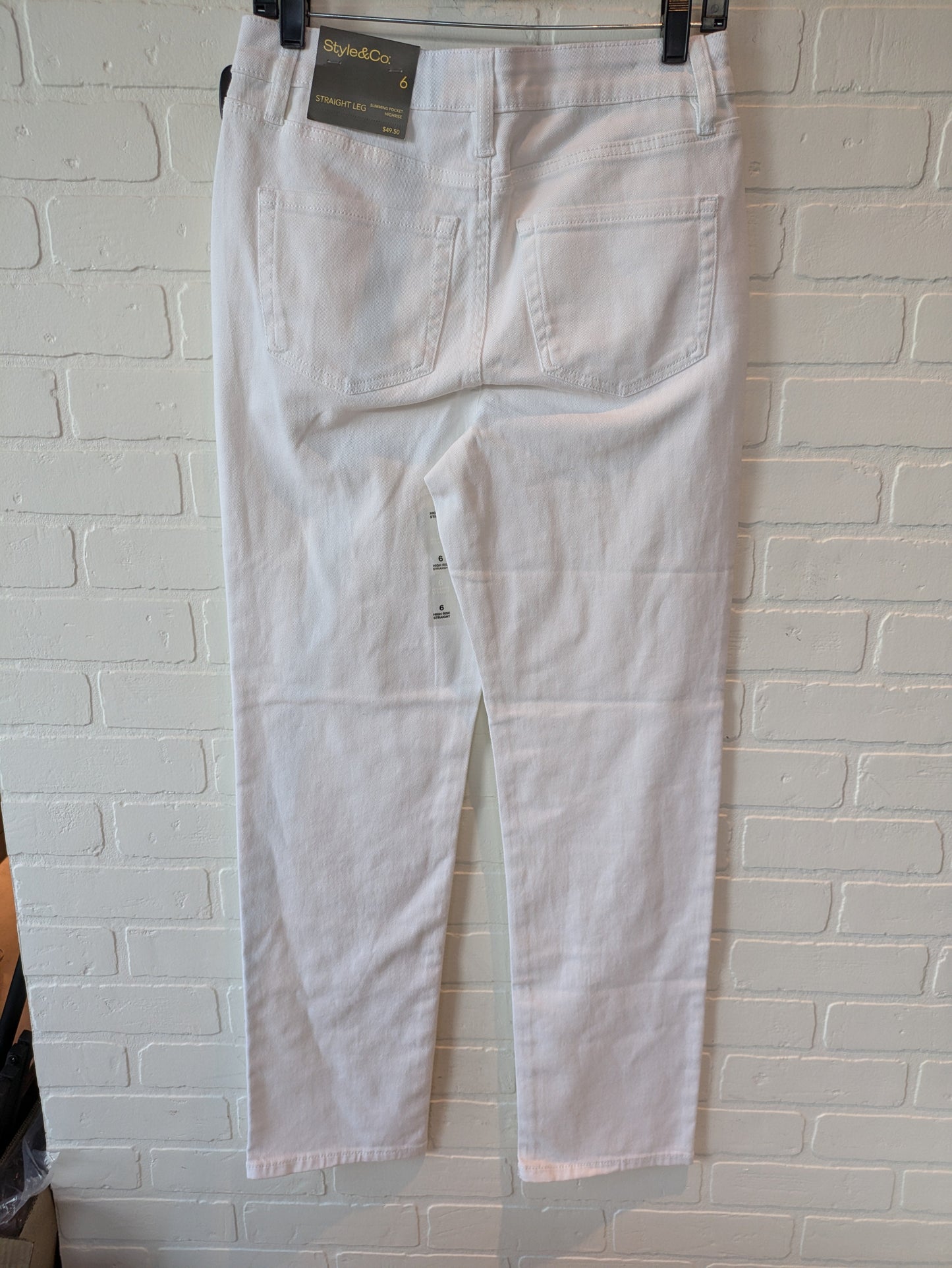 White Denim Jeans Straight Style And Company, Size 6