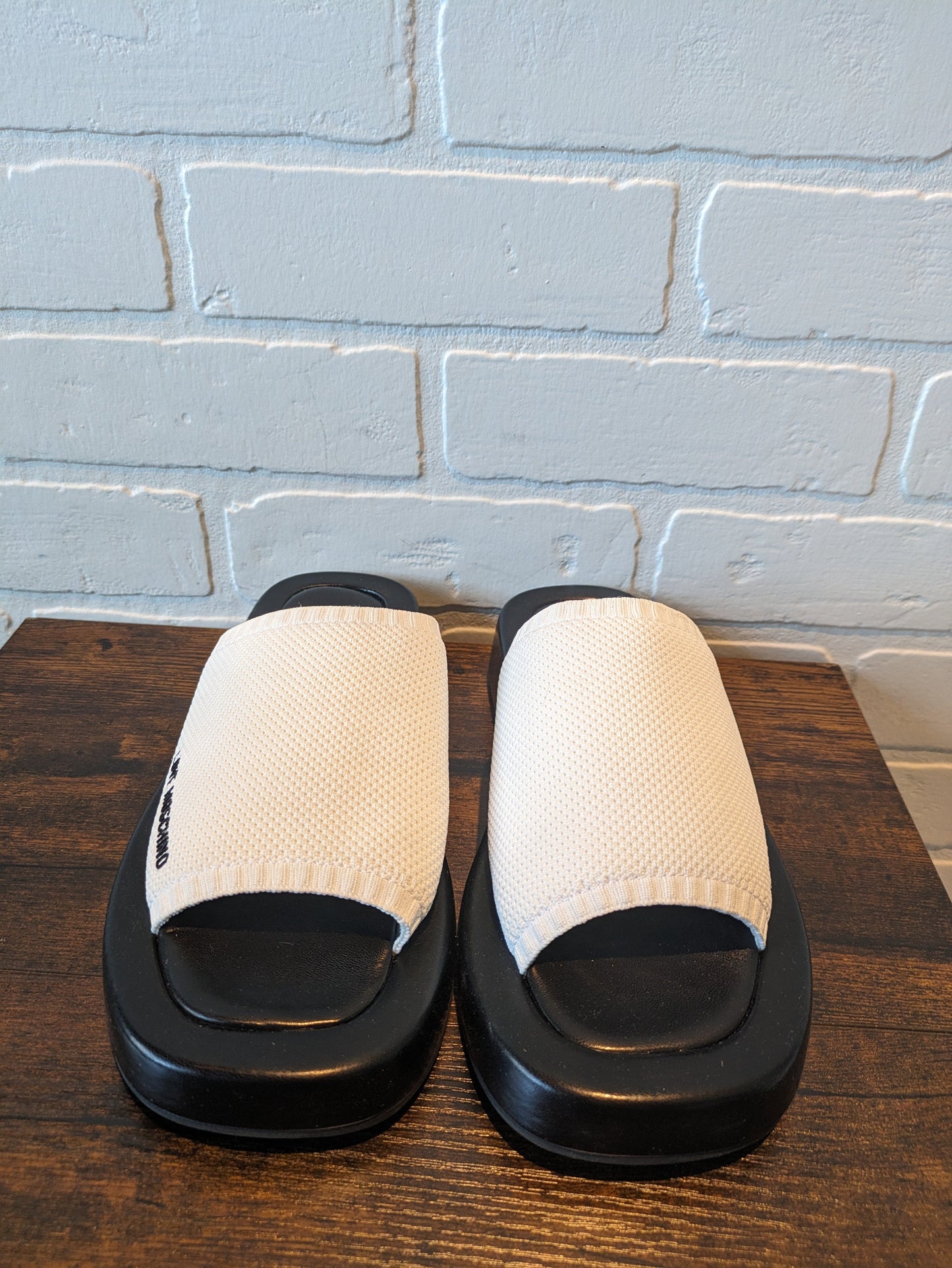 Black & White Sandals Flats Love Moschino, Size 6.5