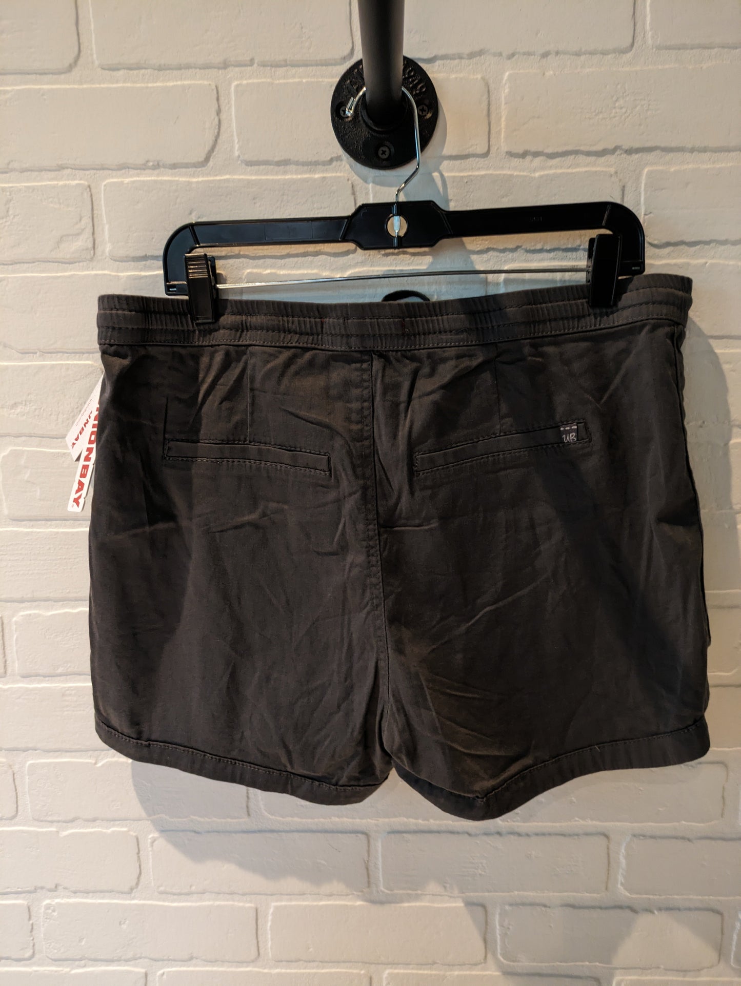 Grey Shorts Union Bay, Size 16