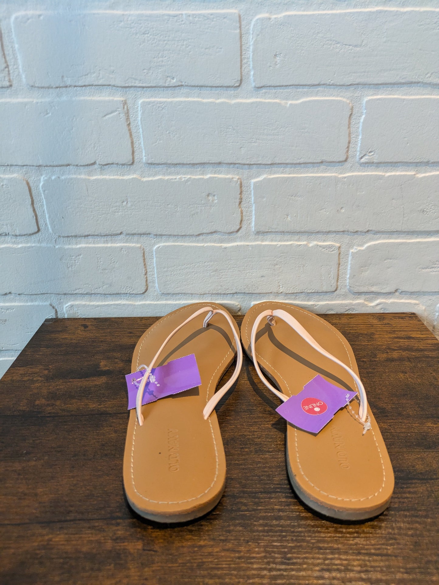 Pink Sandals Flip Flops Old Navy, Size 8