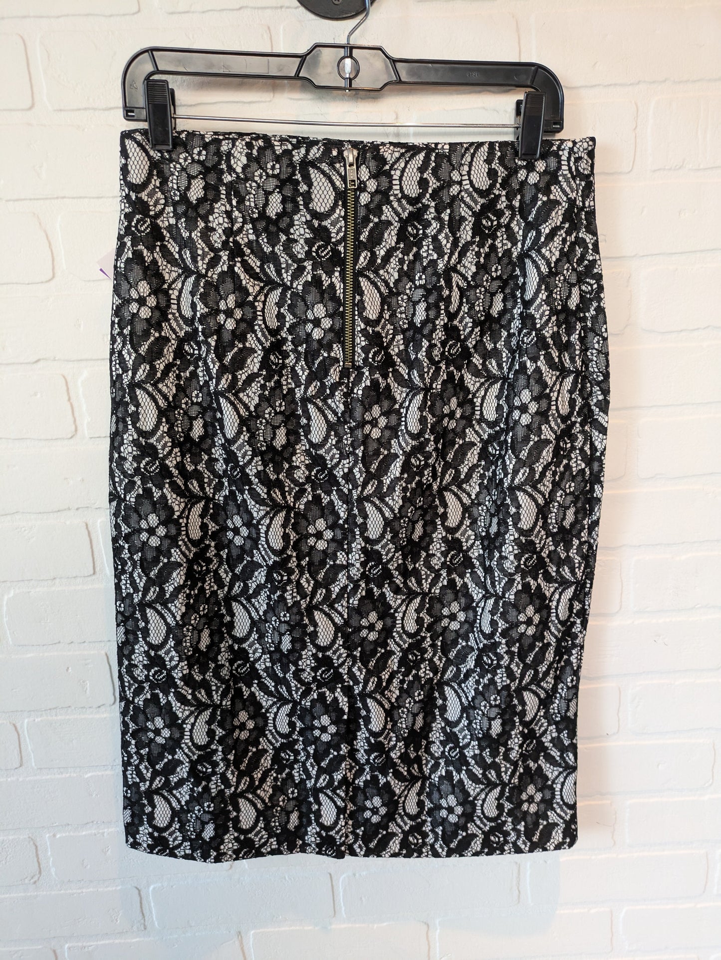 Black Skirt Midi Worthington, Size 10