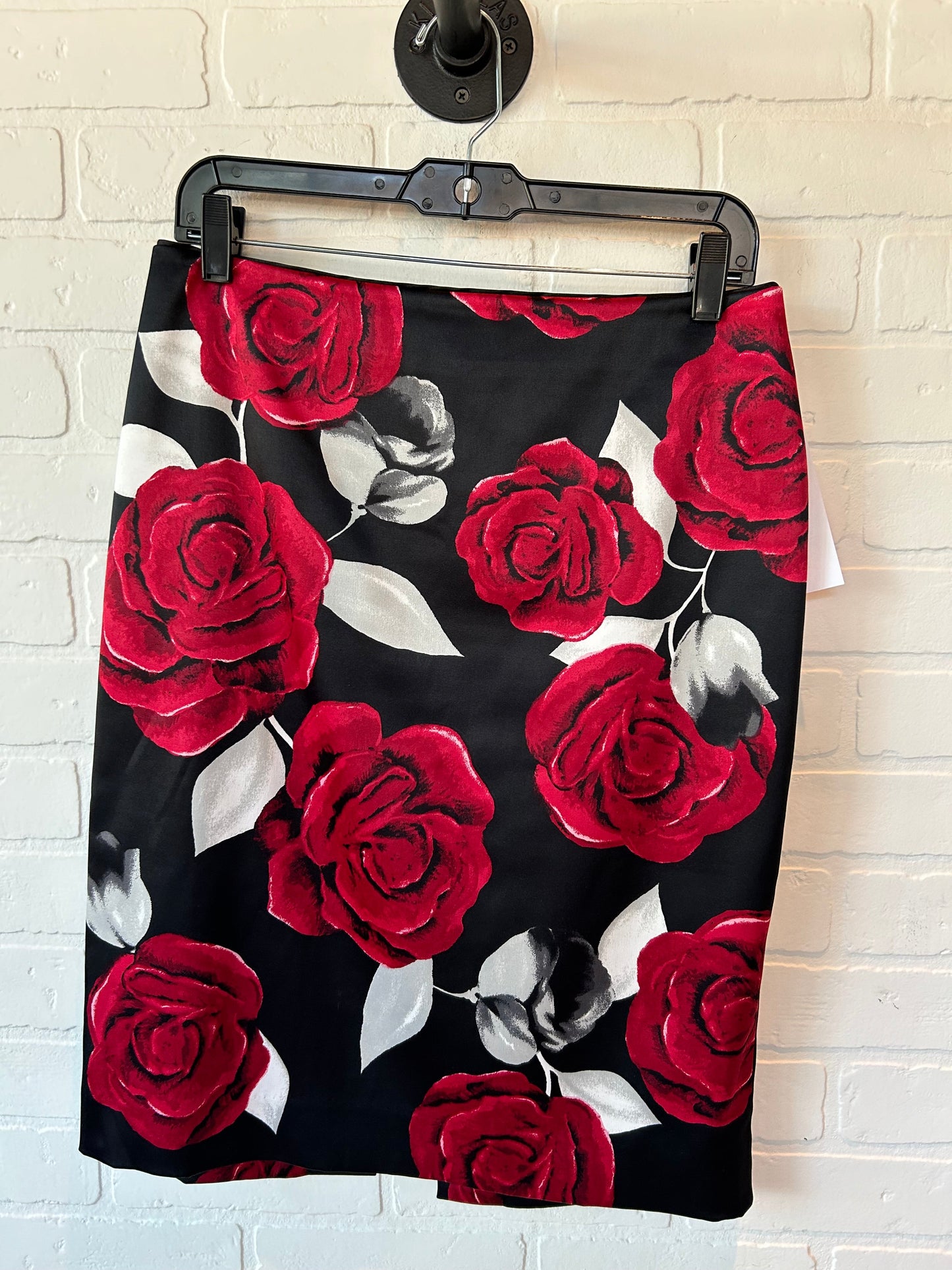 Black & Red Skirt Midi White House Black Market, Size 6