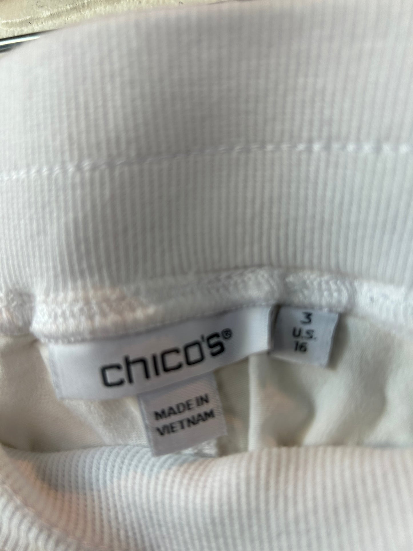 White Pants Other Chicos, Size 16