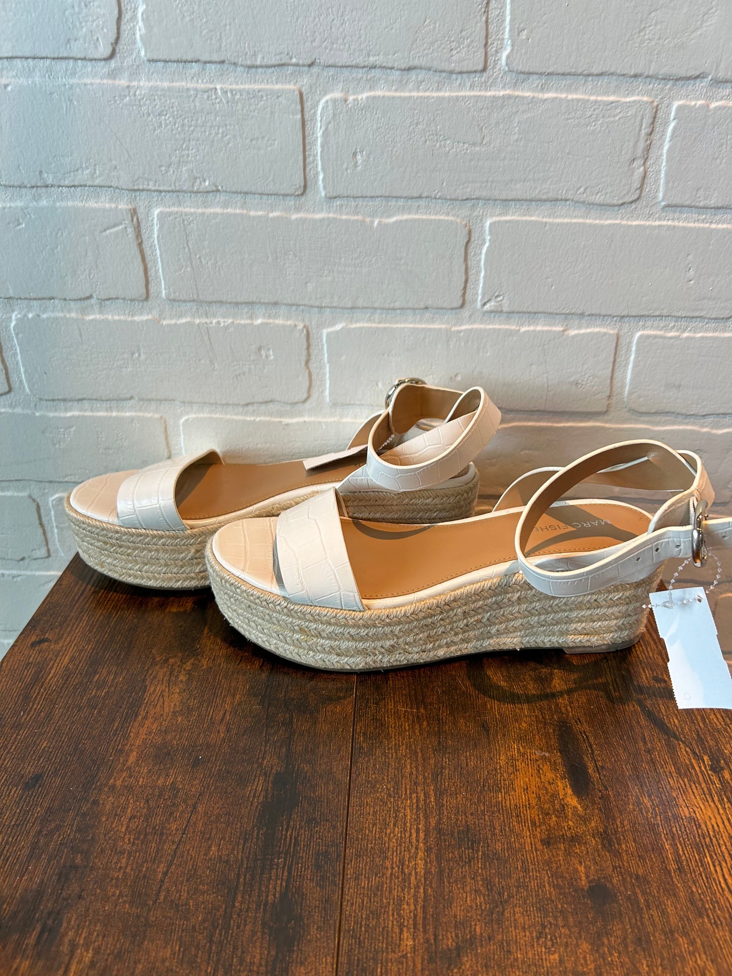White Sandals Heels Platform Marc Fisher, Size 8.5