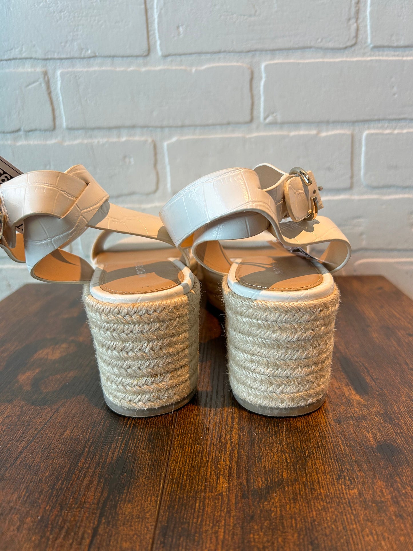 White Sandals Heels Platform Marc Fisher, Size 8.5