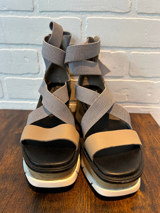 Tan Sandals Heels Wedge Sorel, Size 7.5