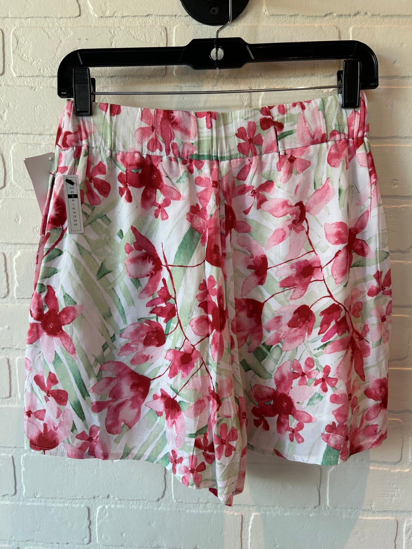 Pink Shorts Leith, Size 4