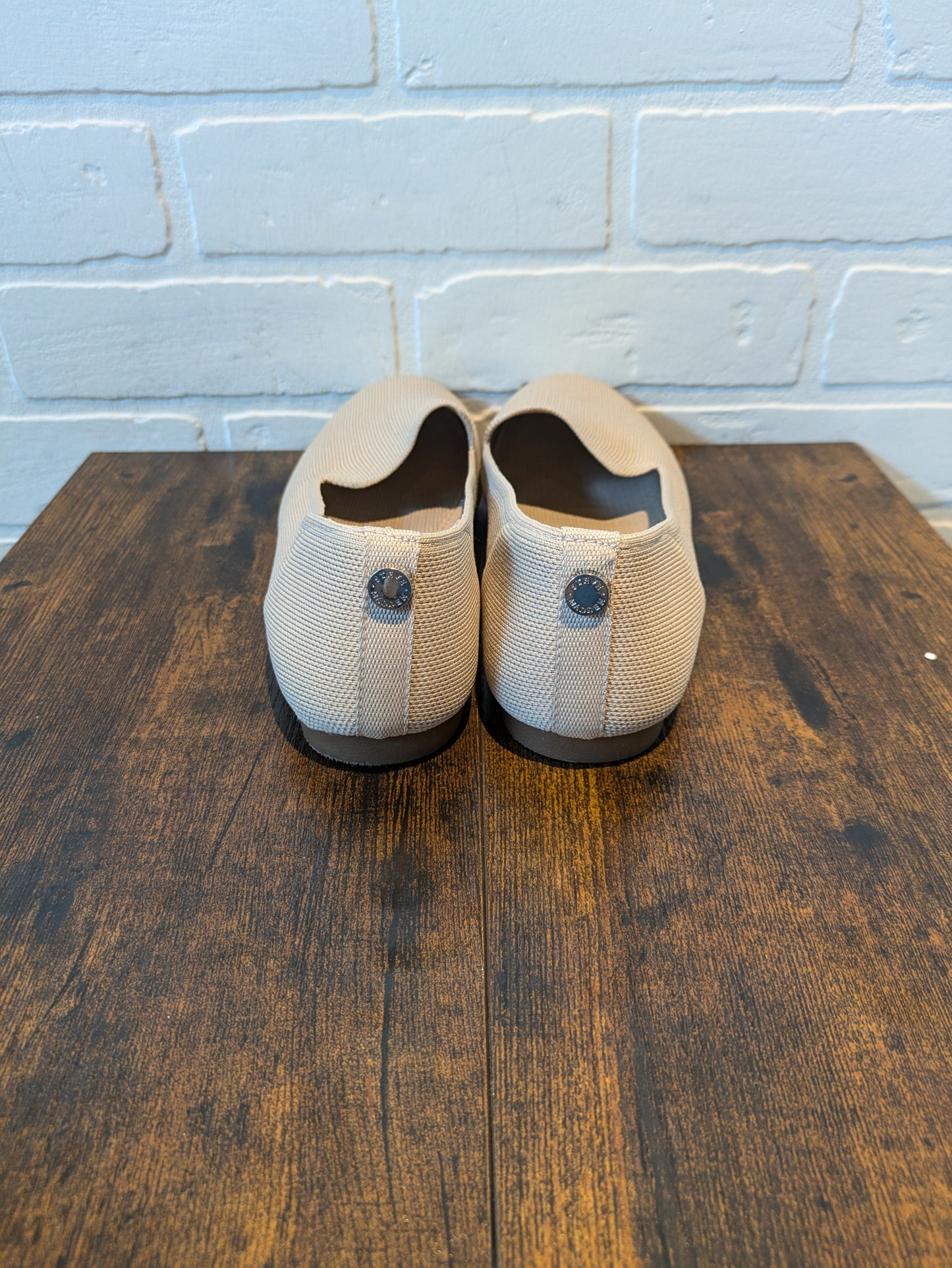 Tan Shoes Flats Steve Madden, Size 8