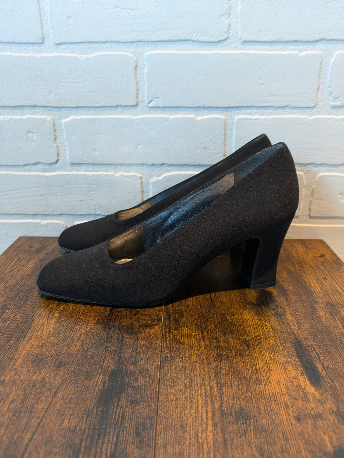 Black Shoes Heels Block Stuart Weitzman, Size 9.5