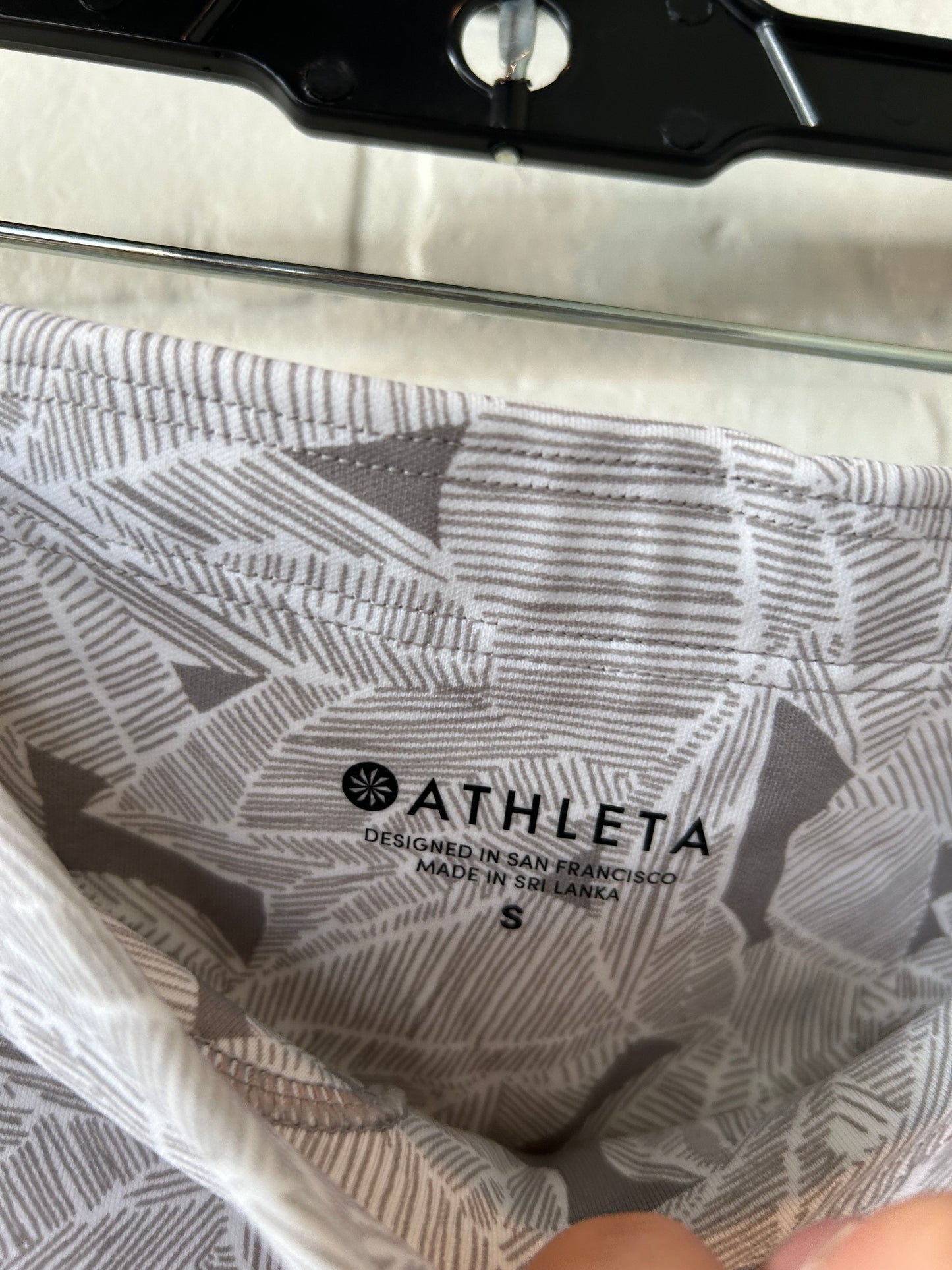 Grey & White Athletic Leggings Athleta, Size 4