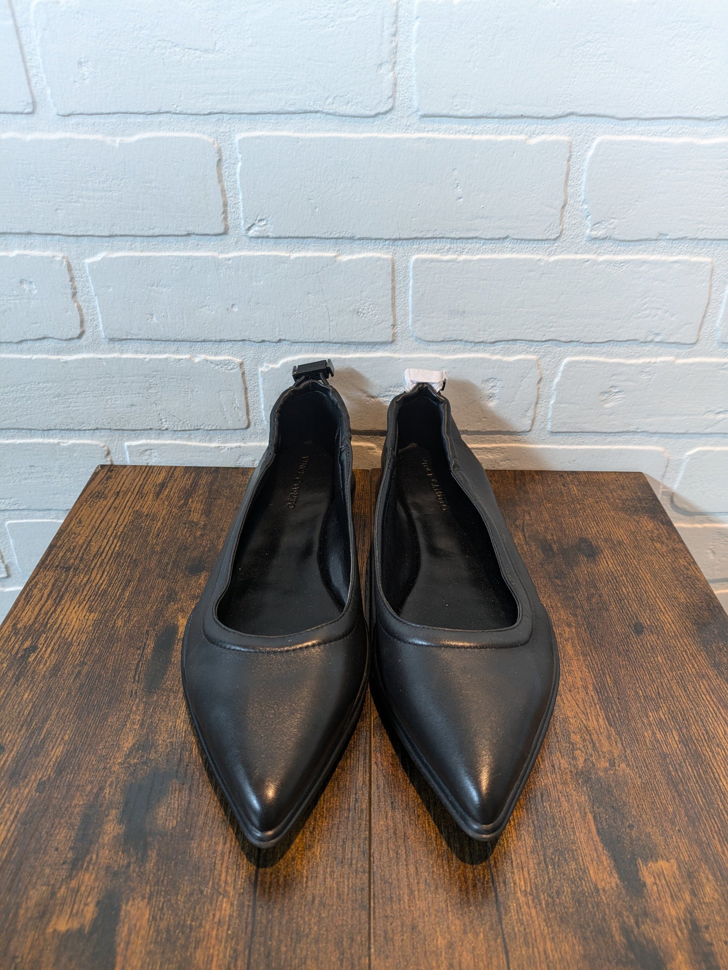 Black Shoes Flats Vince Camuto, Size 10