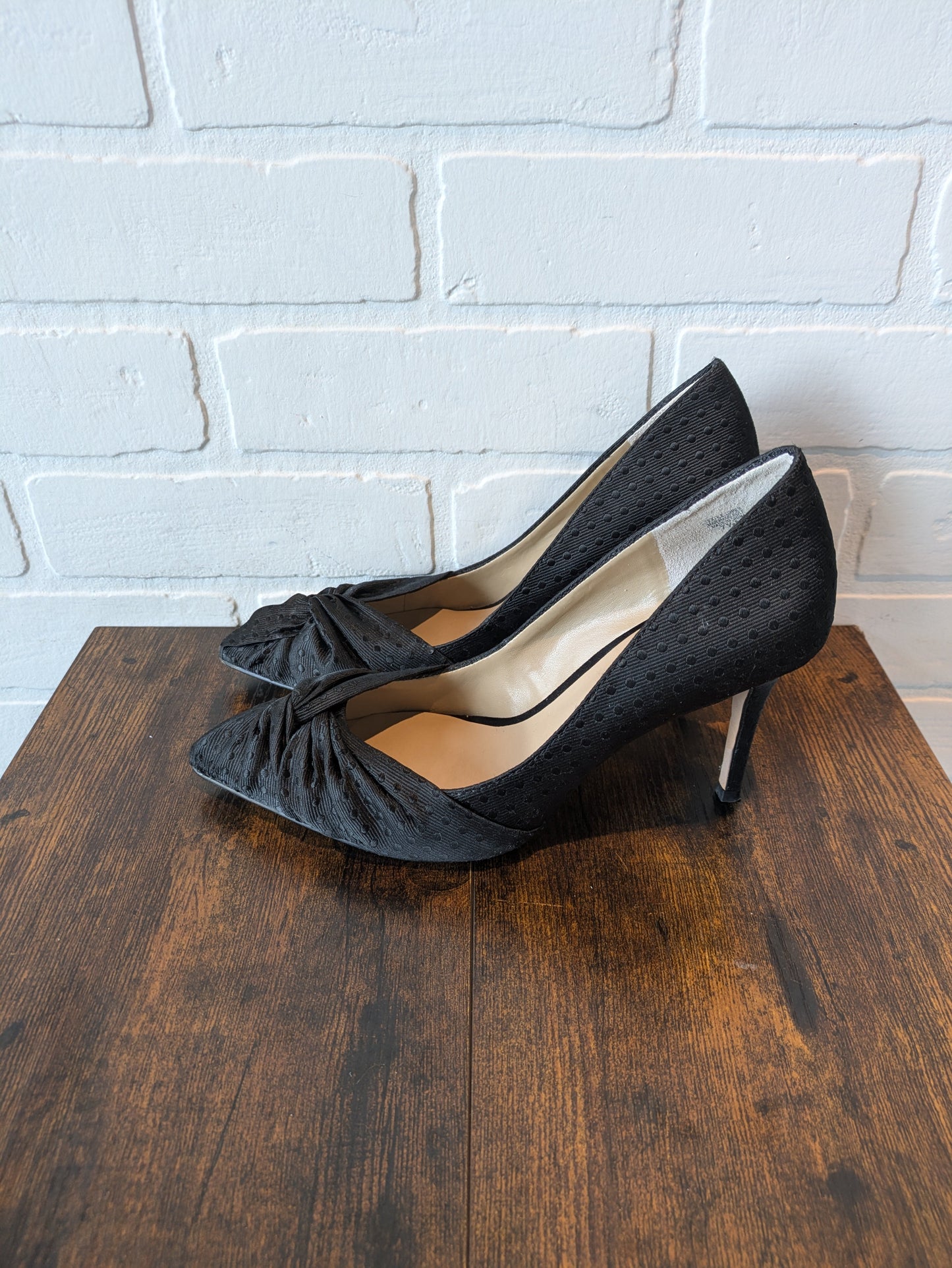 Black Shoes Heels Stiletto Ann Taylor, Size 7.5