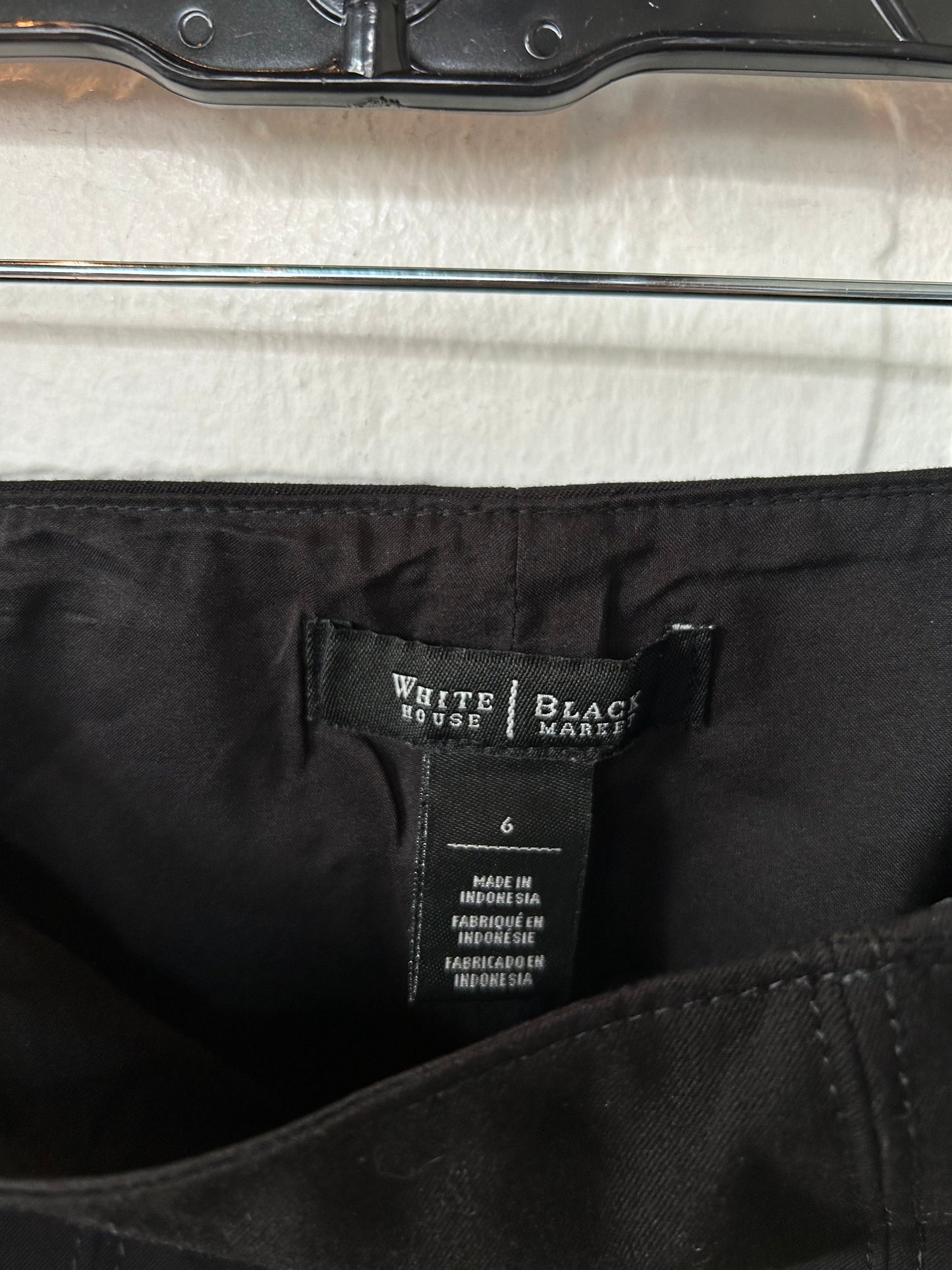 Black Skirt Midi White House Black Market, Size 6