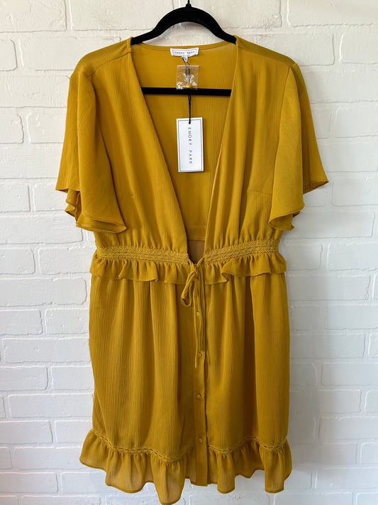 Yellow Dress Casual Short Emory Park, Size L