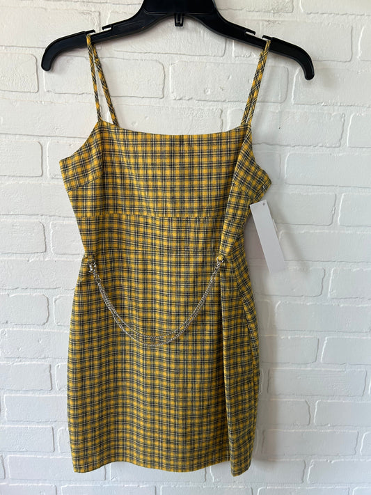 Yellow Dress Casual Short Emory Park, Size M