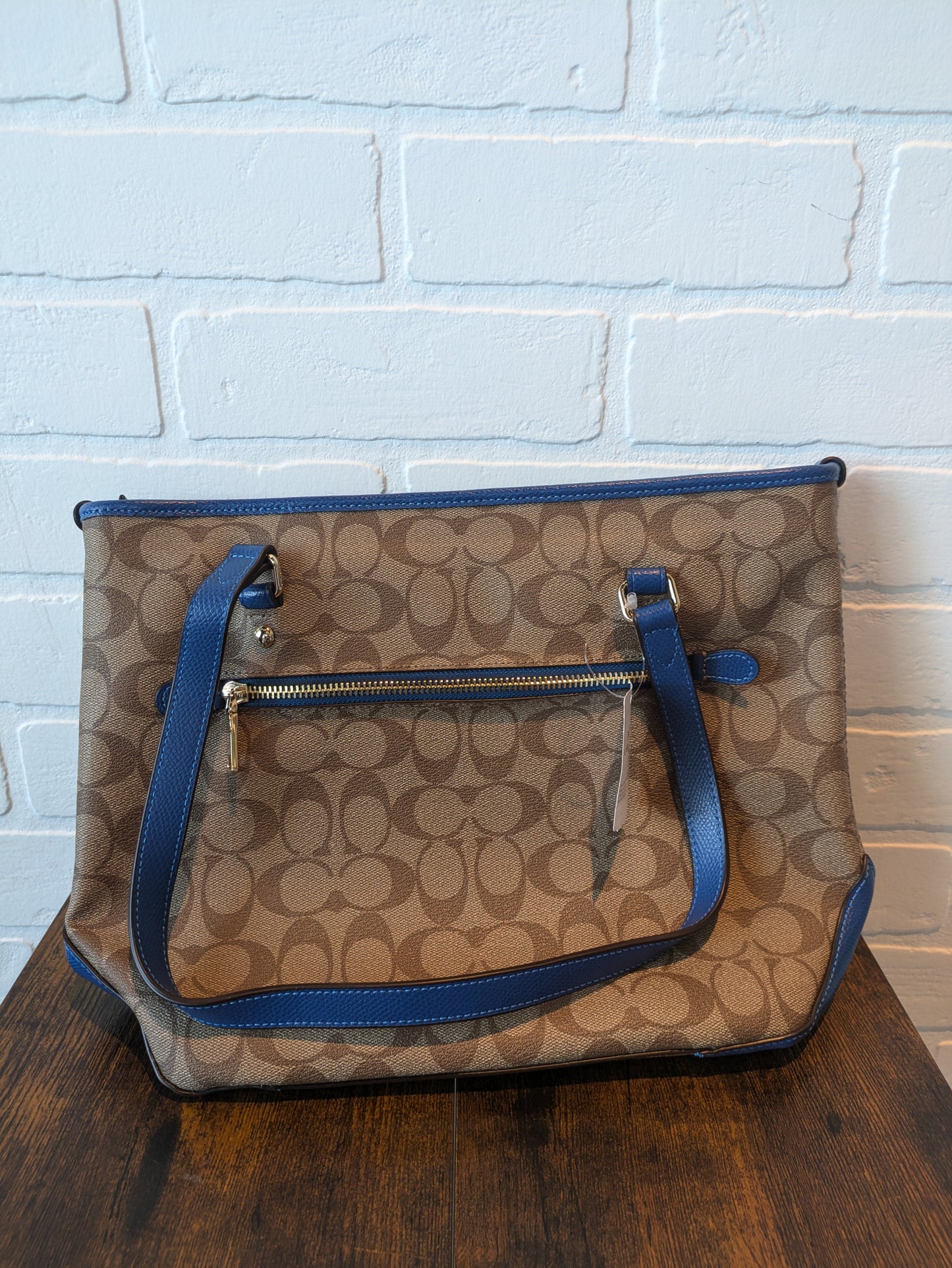 Handbag Designer Coach, Size Medium