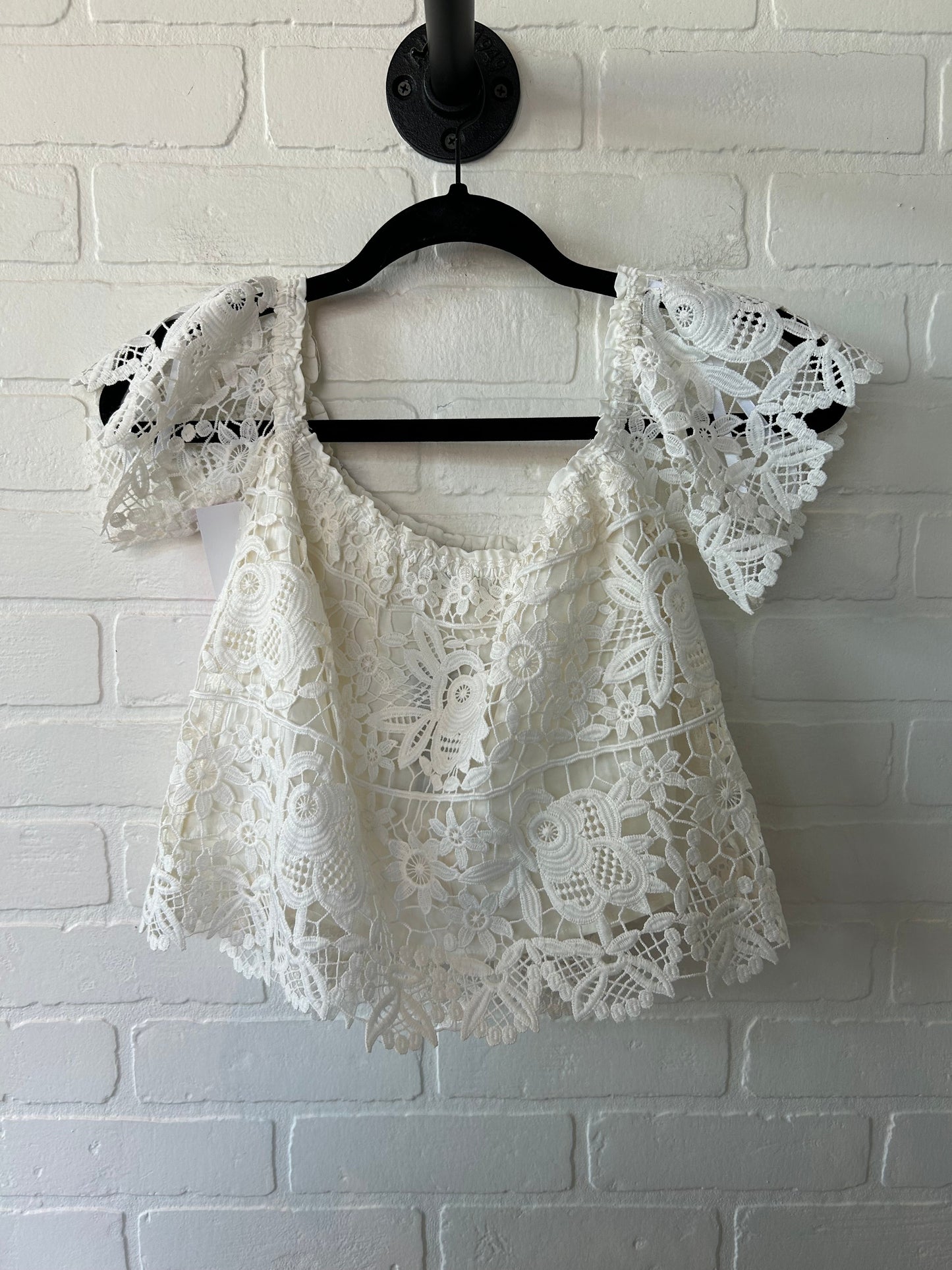 White Top Short Sleeve Bebe, Size Xxs