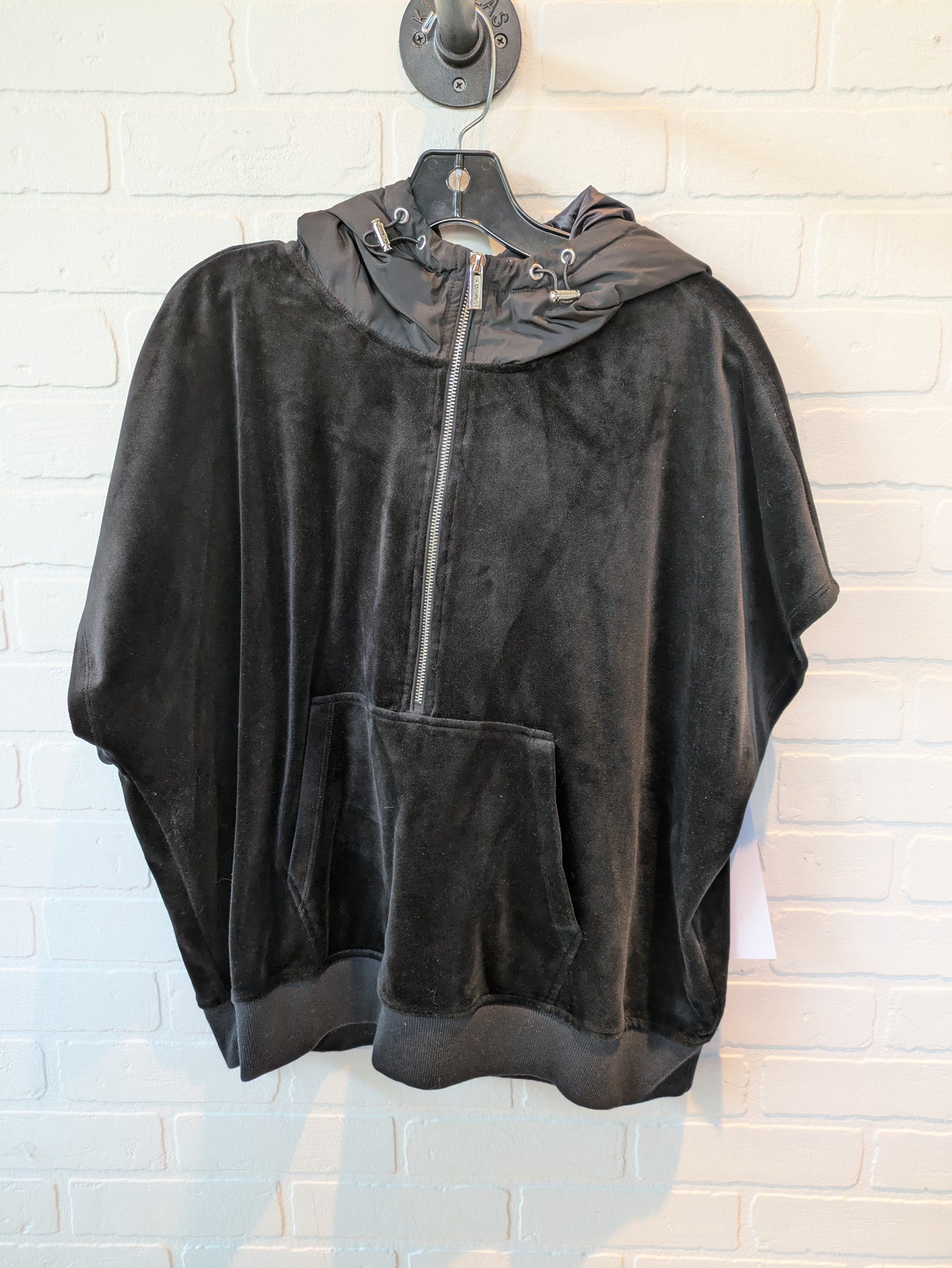 Black Poncho Calvin Klein, Size Xl