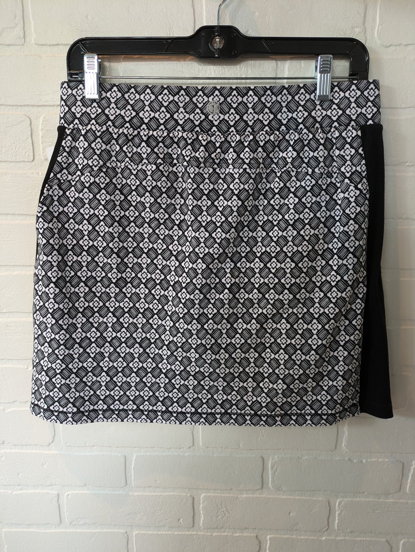 Athletic Skirt By Talbots In Black & White, Size: 8petite