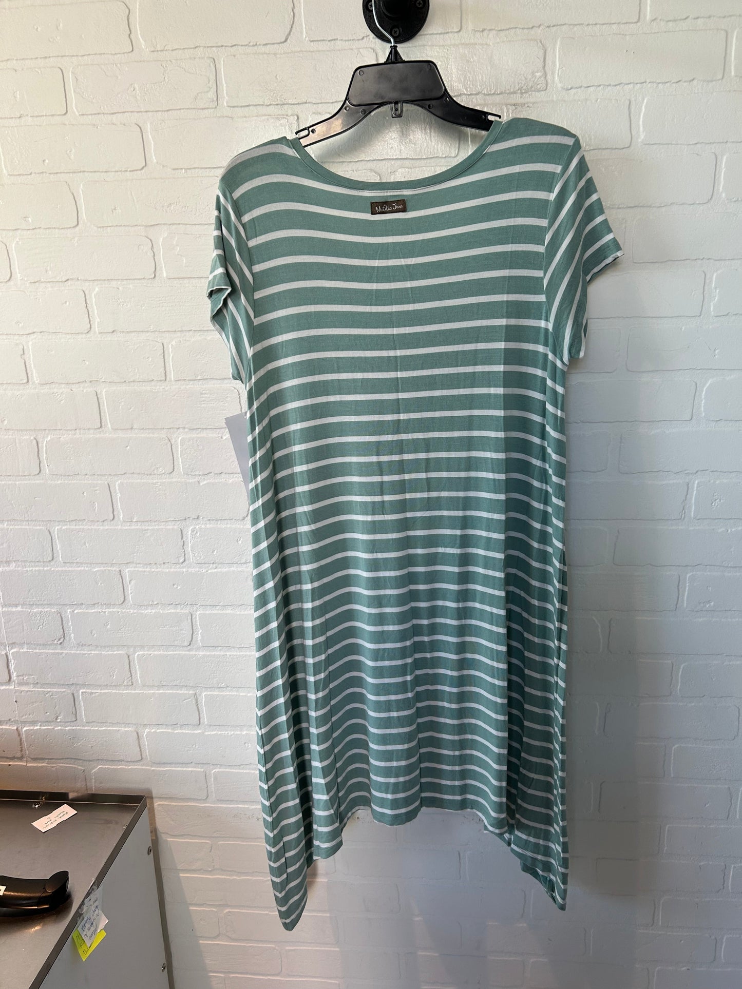 Dress Casual Short By Matilda Jane In Green & White, Size: M