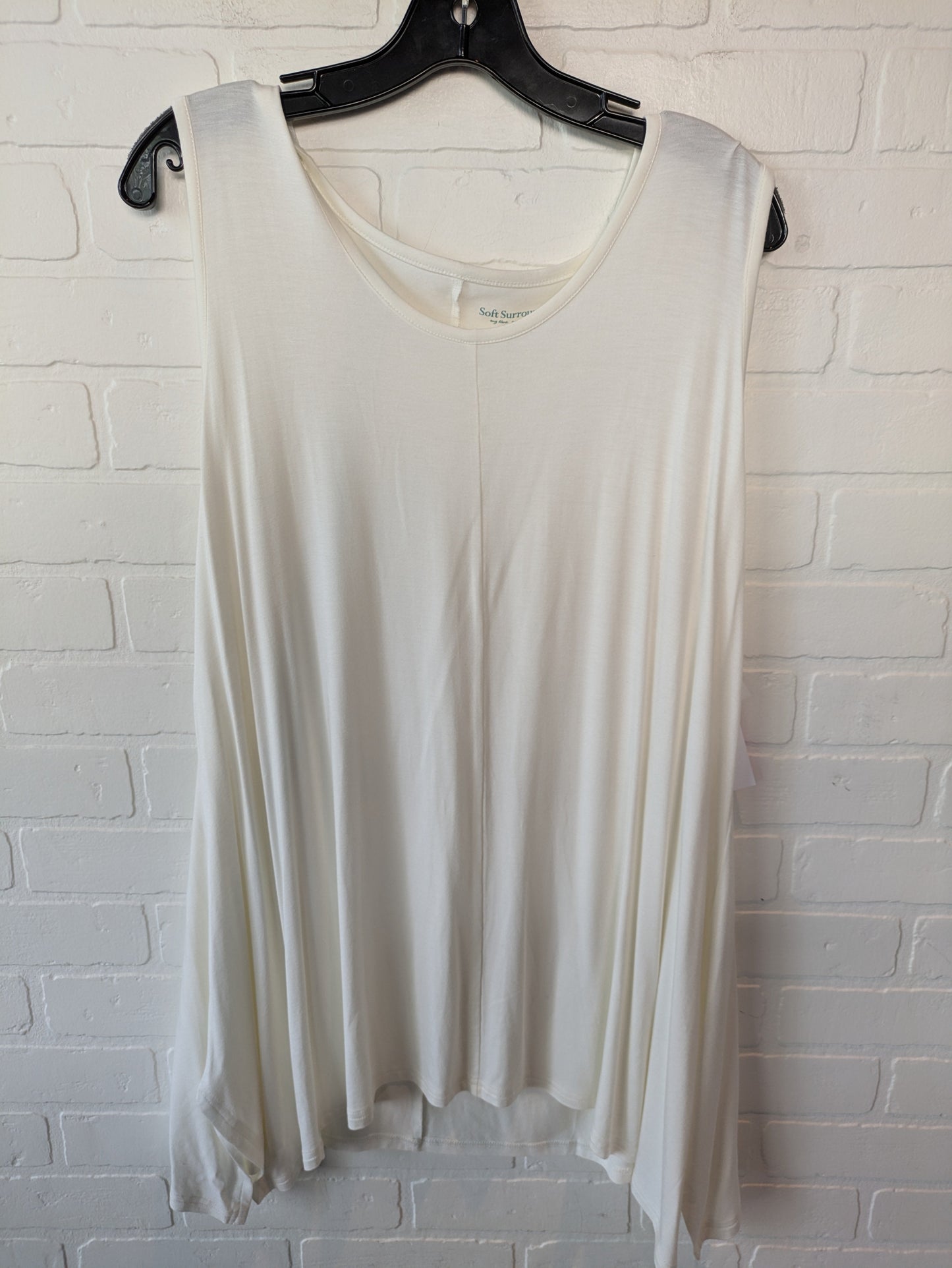 Top Sleeveless By Soft Surroundings In Cream, Size: 1x