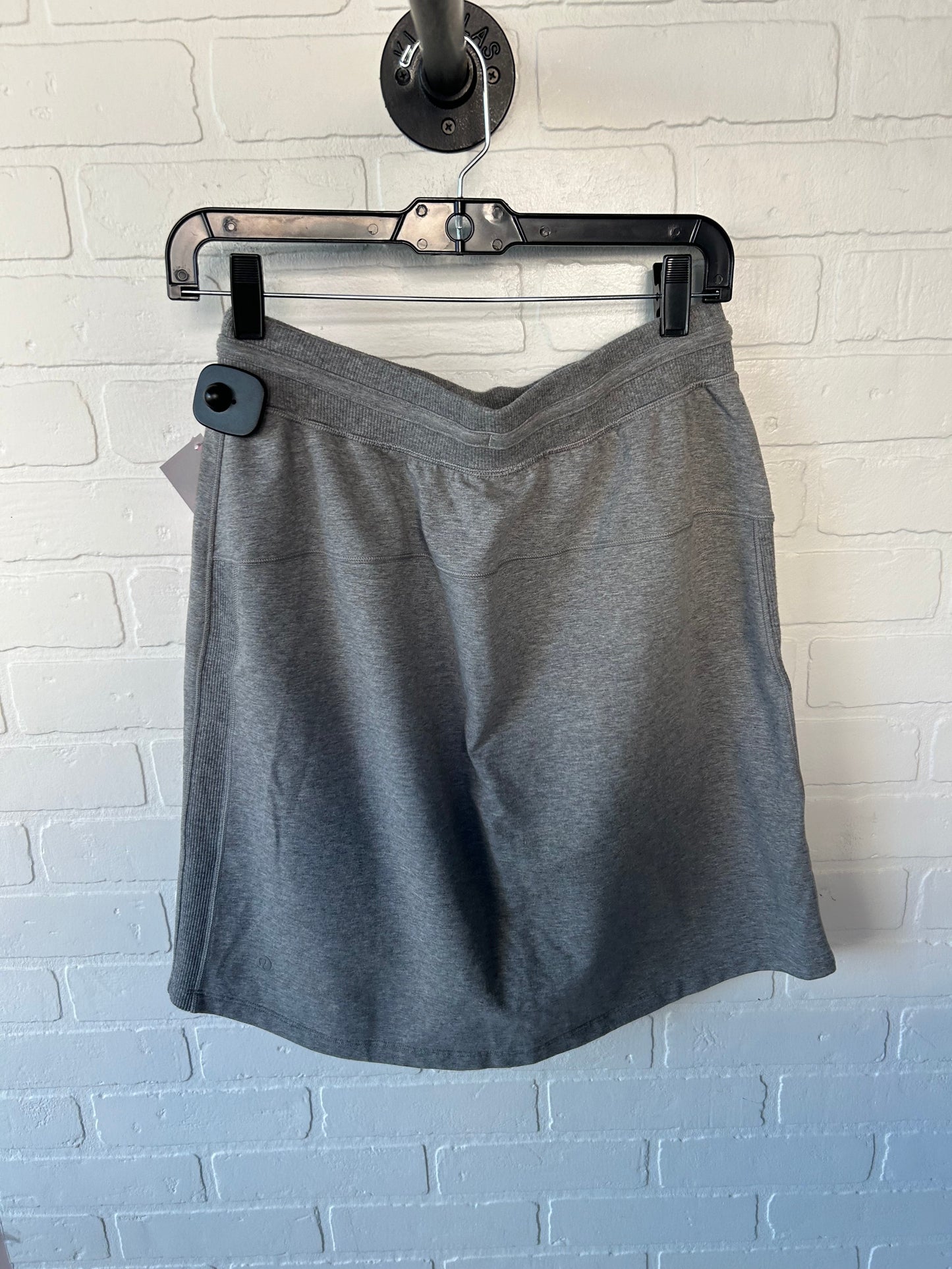 Athletic Skirt By Lululemon In Grey, Size: 8